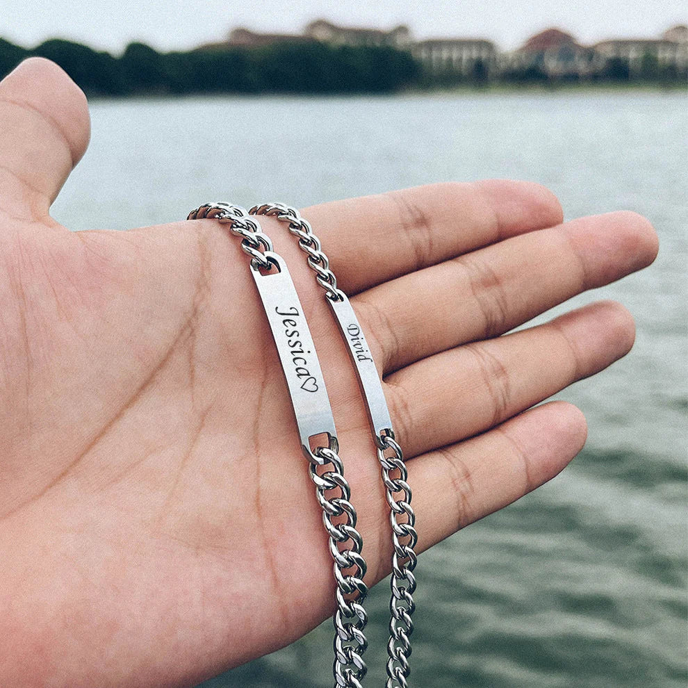 Couples Names Engraving Bracelet Set