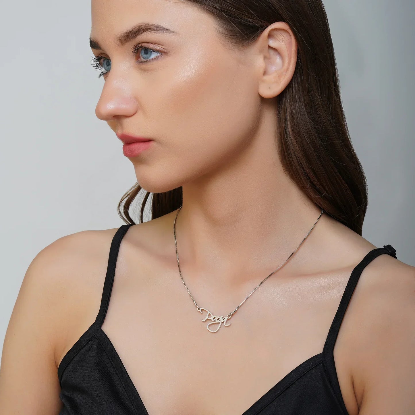 Beautiful Customized Name Necklace